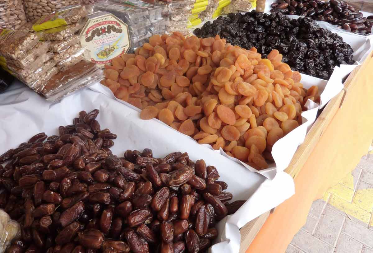 Dry Fruits Names And Their Benefits