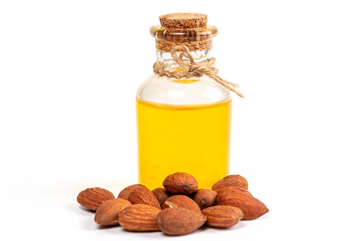 13 Amazing Nutritional, Health Benefits of Almond Oil How To Ripe