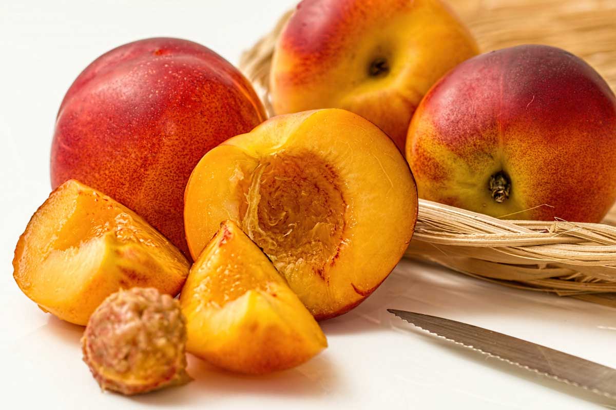 20 Proven Health Benefits of Eating Fresh Peaches How To Ripe